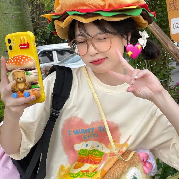 报告容先生你的小甜妻要亲你了